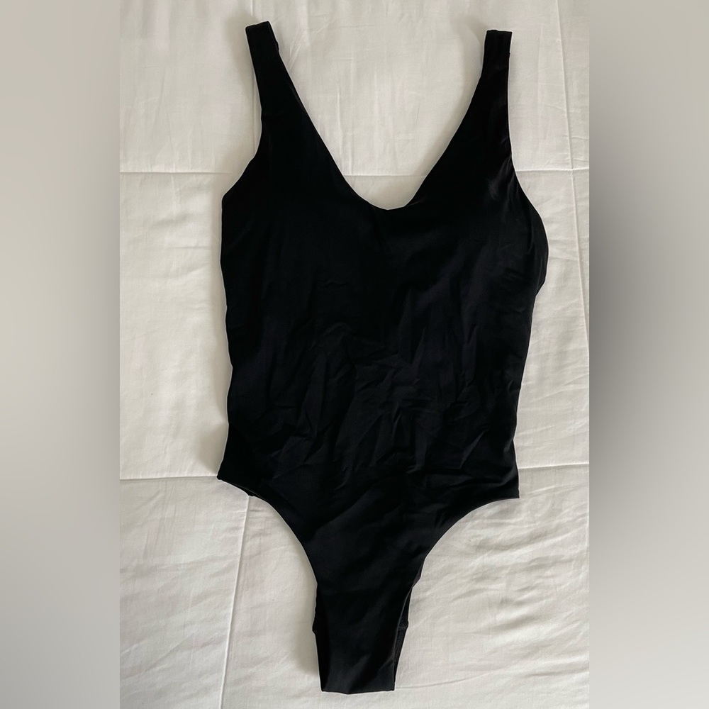 Women’s Athleta bathing suits size small